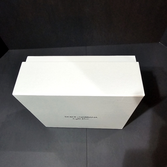 Empty Box Dolce & Gabbana Light Blue 8.75"×8.75"×3.5"  Box "SEE PHOTOS" - Picture 5 of 14